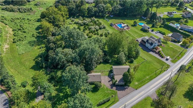 2160 Wassergass Road, Lower Saucon Twp, PA 18055