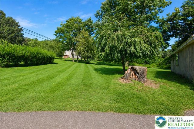 2160 Wassergass Road, Lower Saucon Twp, PA 18055
