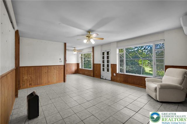 2160 Wassergass Road, Lower Saucon Twp, PA 18055