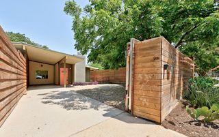 2115 Ann Arbor Ave B, Austin, TX 78704