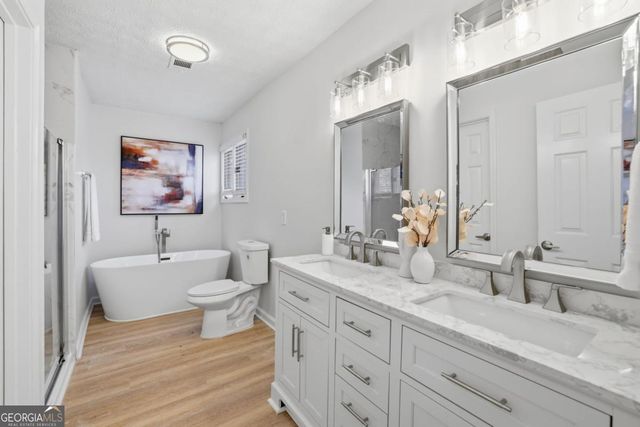 2511 Bechers Brook, Lawrenceville, GA 30043