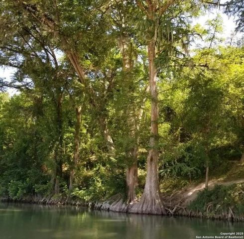 905 Deep Water, Spring Branch, TX 78070