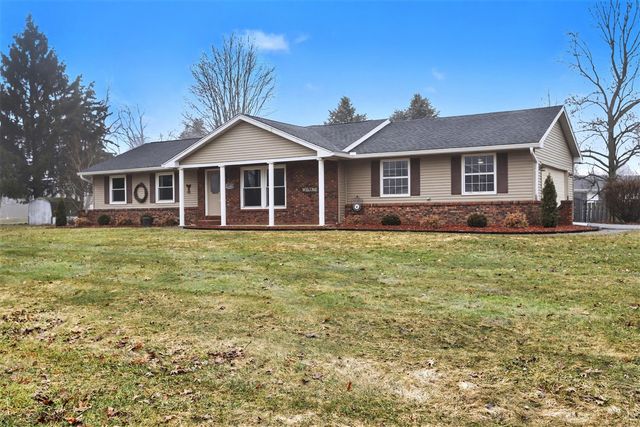 56846 Feather Court, Three Rivers, MI 49093