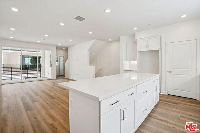 1687 Coral Sea Lane, Los Angeles, CA 90732