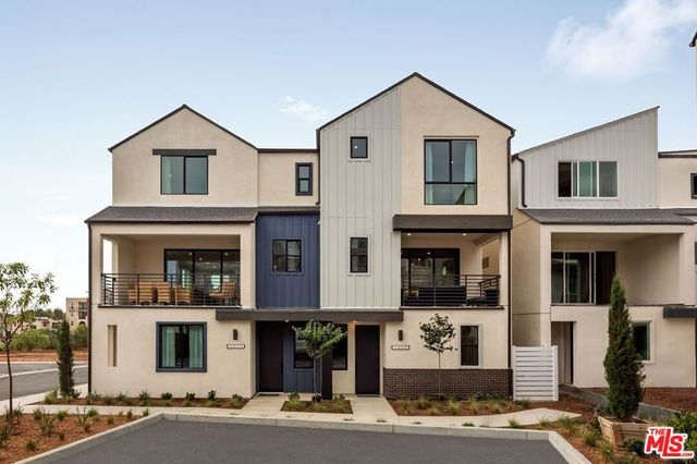 1687 Coral Sea Lane, Los Angeles, CA 90732