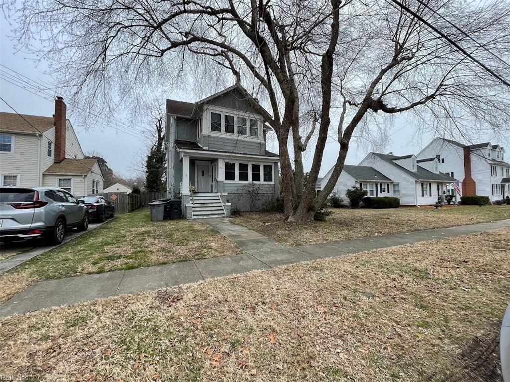 32 Manteo AVE, Hampton, VA 23661
