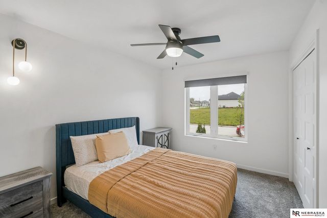 7920 Patrick Avenue, Lincoln, NE 68516