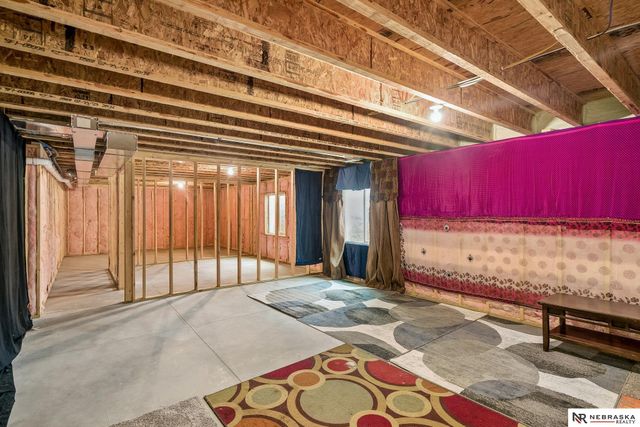 7920 Patrick Avenue, Lincoln, NE 68516