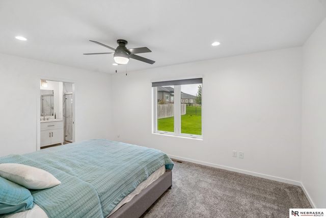 7920 Patrick Avenue, Lincoln, NE 68516