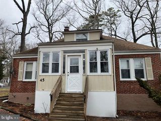 45 W LAKESHORE DR, Browns Mills, NJ 08015