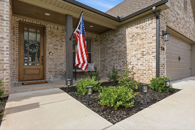318 Rosemary Way, Little Rock, AR 72223