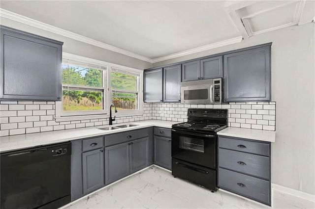 13516 Lowell Avenue, Grandview, MO 64030