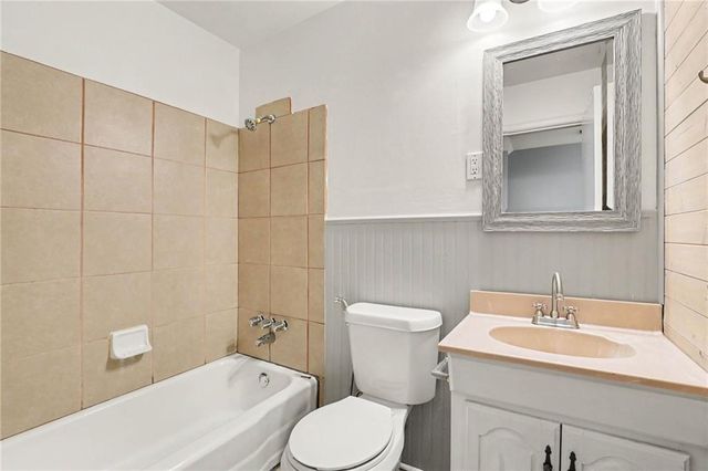 13516 Lowell Avenue, Grandview, MO 64030