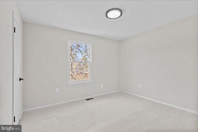 2900 PLAZA DR, District Heights, MD 20747