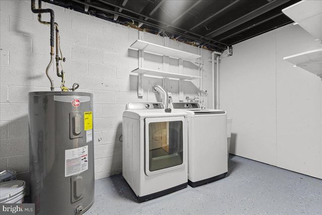 2900 PLAZA DR, District Heights, MD 20747