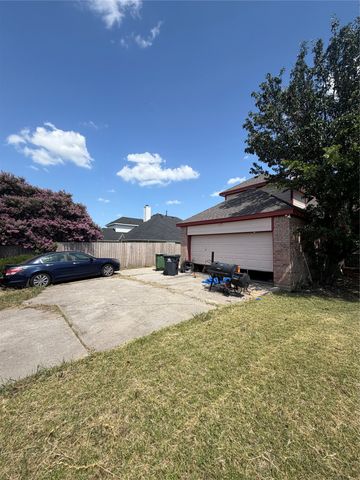 307 Fort Edward Drive, Arlington, TX 76002