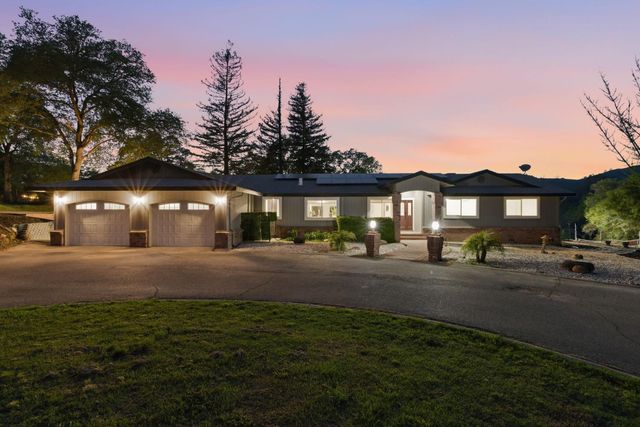 1345 Easy Ln, El Dorado Hills, CA 95762