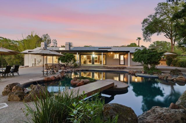 1345 Easy Ln, El Dorado Hills, CA 95762