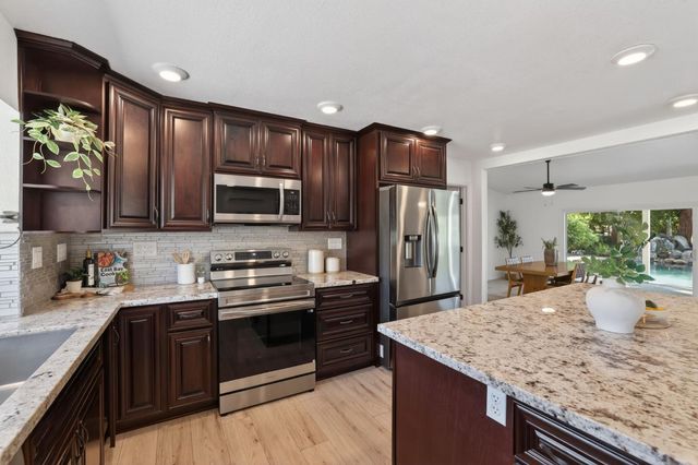 1345 Easy Ln, El Dorado Hills, CA 95762