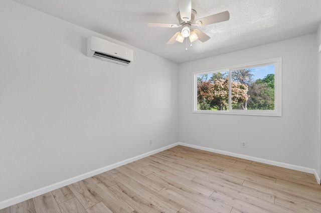 1345 Easy Ln, El Dorado Hills, CA 95762