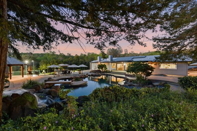 1345 Easy Ln, El Dorado Hills, CA 95762