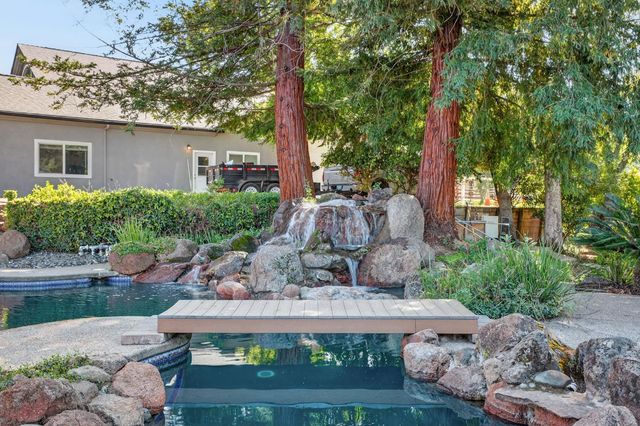 1345 Easy Ln, El Dorado Hills, CA 95762