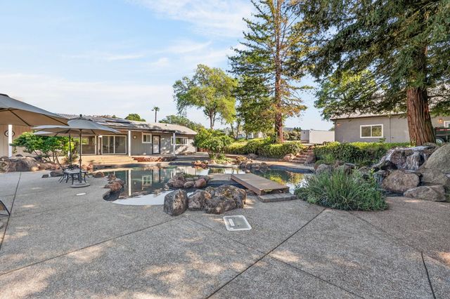 1345 Easy Ln, El Dorado Hills, CA 95762