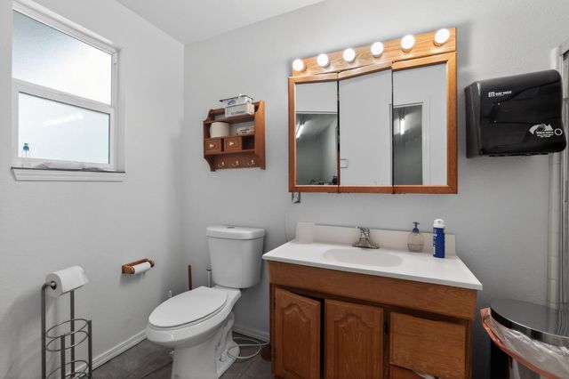 1345 Easy Ln, El Dorado Hills, CA 95762