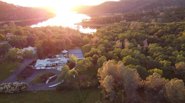 1345 Easy Ln, El Dorado Hills, CA 95762