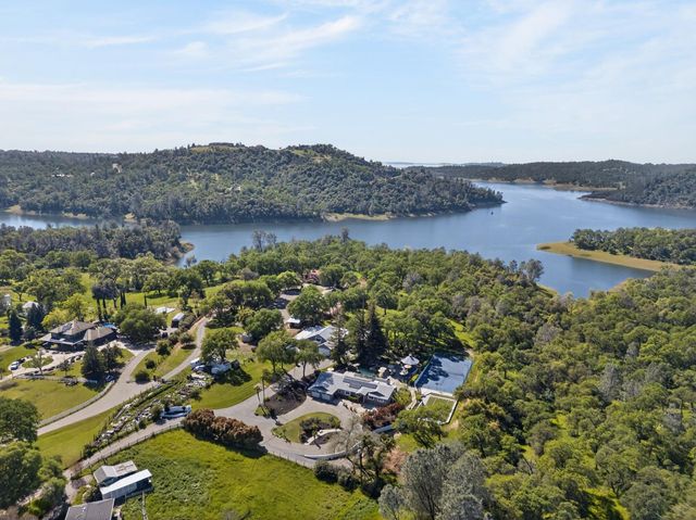 1345 Easy Ln, El Dorado Hills, CA 95762