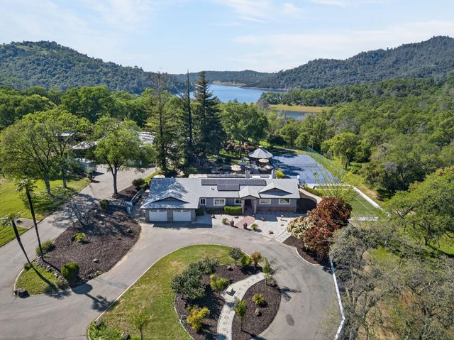 1345 Easy Ln, El Dorado Hills, CA 95762