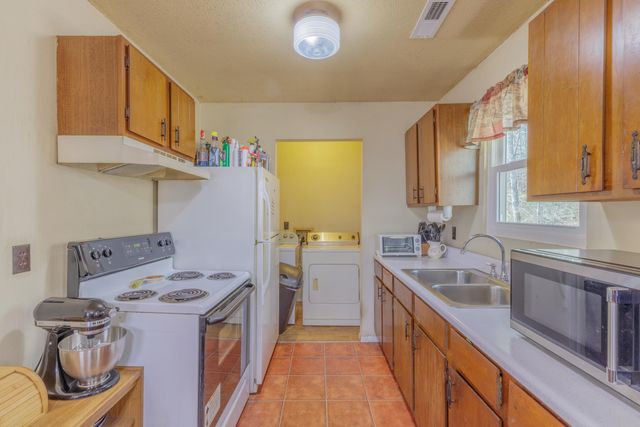 12155 Back Valley Road, Soddy Daisy, TN 37379