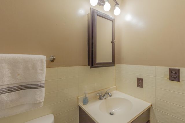 12155 Back Valley Road, Soddy Daisy, TN 37379