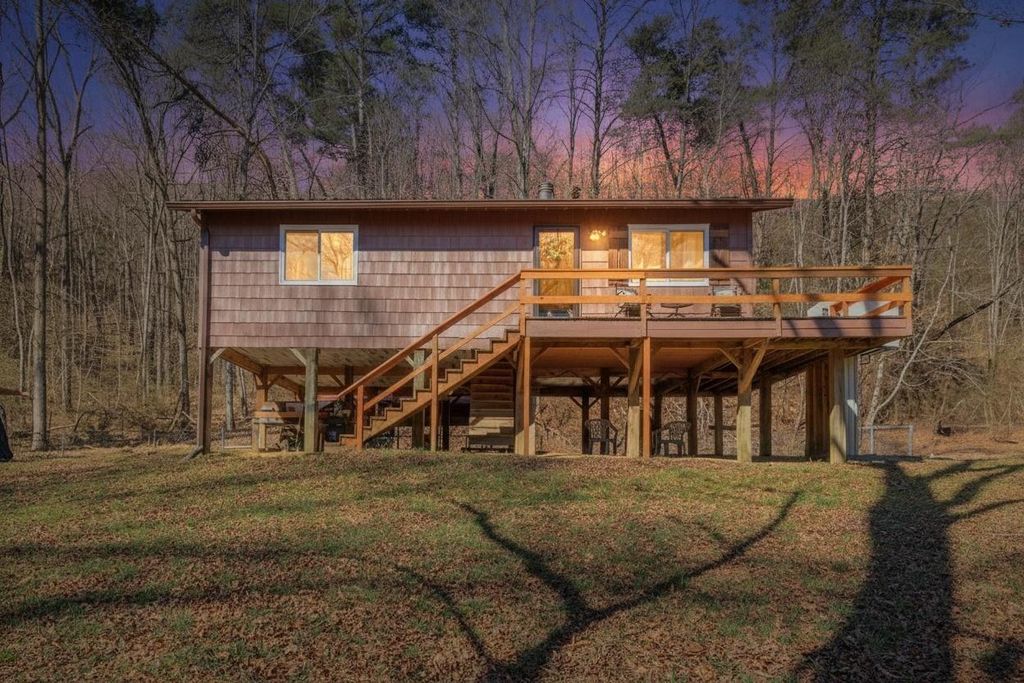 12155 Back Valley Road, Soddy Daisy, TN 37379