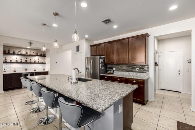 9974 W FOOTHILL Drive, Peoria, AZ 85383