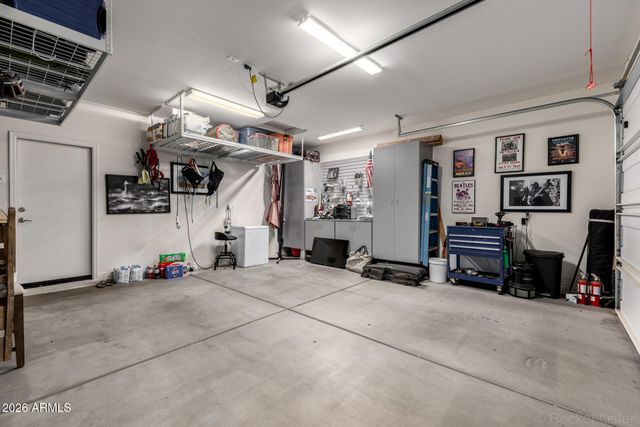 9974 W FOOTHILL Drive, Peoria, AZ 85383
