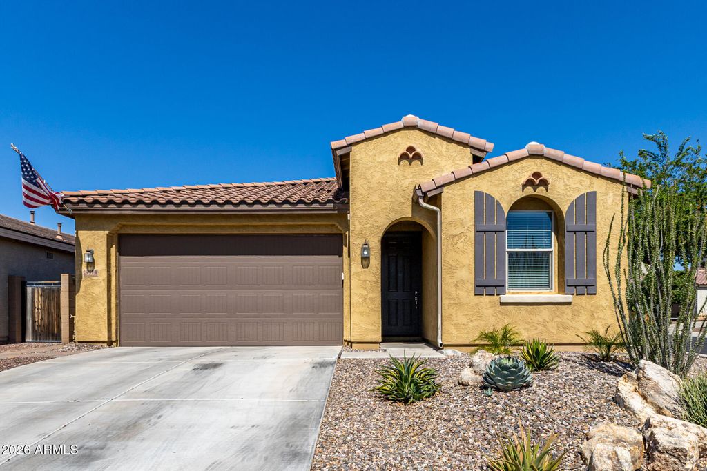 9974 W FOOTHILL Drive, Peoria, AZ 85383