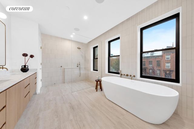 126 WASHINGTON Avenue, New York City, NY 11205