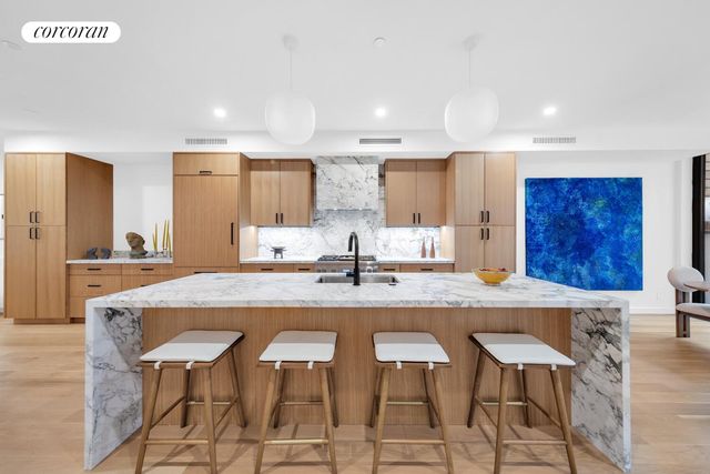 126 WASHINGTON Avenue, New York City, NY 11205