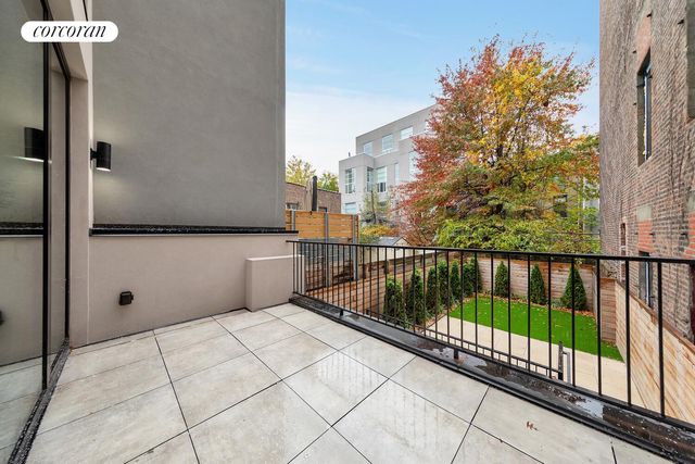 126 WASHINGTON Avenue, New York City, NY 11205