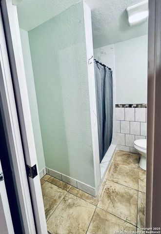 10302 Shady Meadows, San Antonio, TX 78245