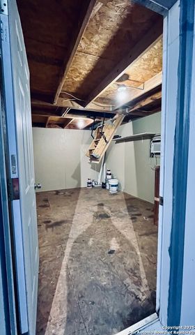 10302 Shady Meadows, San Antonio, TX 78245