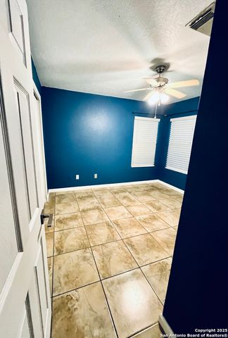 10302 Shady Meadows, San Antonio, TX 78245