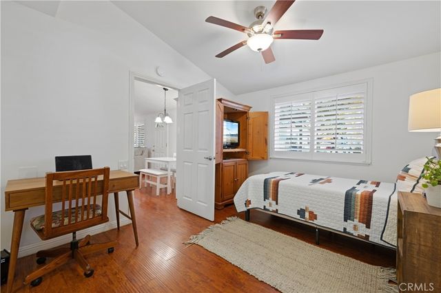 19348 Avenue Of The Oaks, Newhall, CA 91321