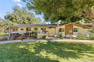 19348 Avenue Of The Oaks, Newhall, CA 91321