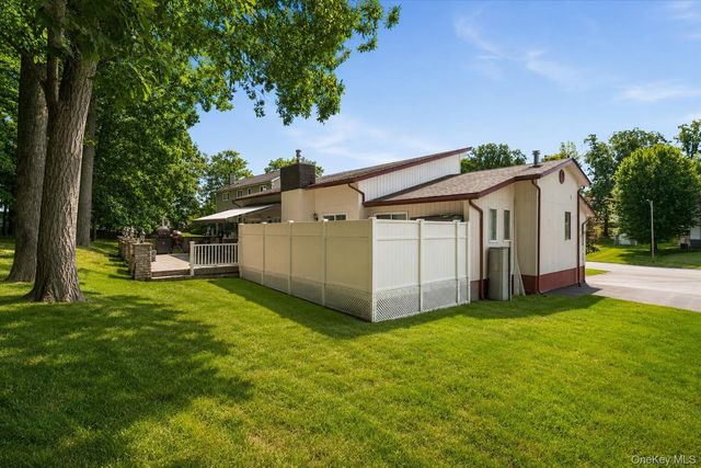 19 Davidge Road, Middletown, NY 10940