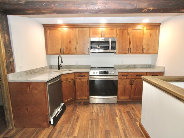 208 West Main St. 1, Millbury, MA 01527