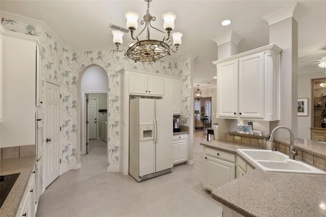 4119 Timberbrook Court, Arlington, TX 76015