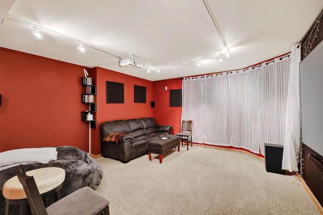 2922 Interlaken Pass, Madison, WI 53719