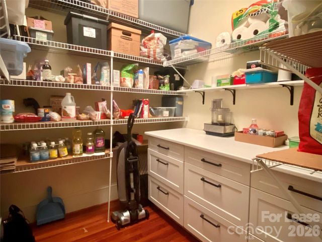 2021 Ashland Avenue, Charlotte, NC 28205